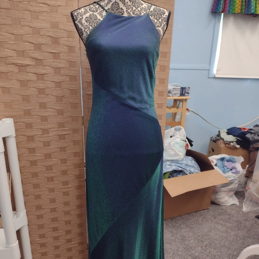 De Laru by Sheila Yen, blue/purple to green halter top dress, size 9/10